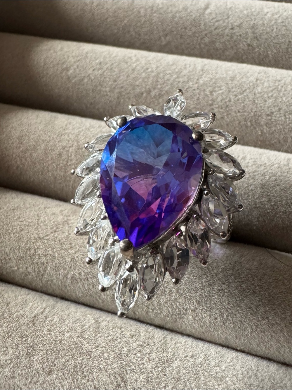 STS 925 Sterling Silver Purple Pear CZ Floral Statement Ring Size 8